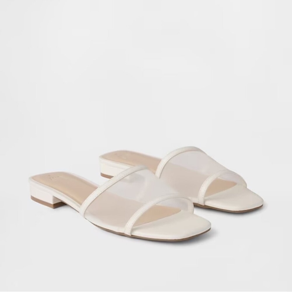 NWT GAP FACTORY Ivory Mesh Sandals - Women’s 8